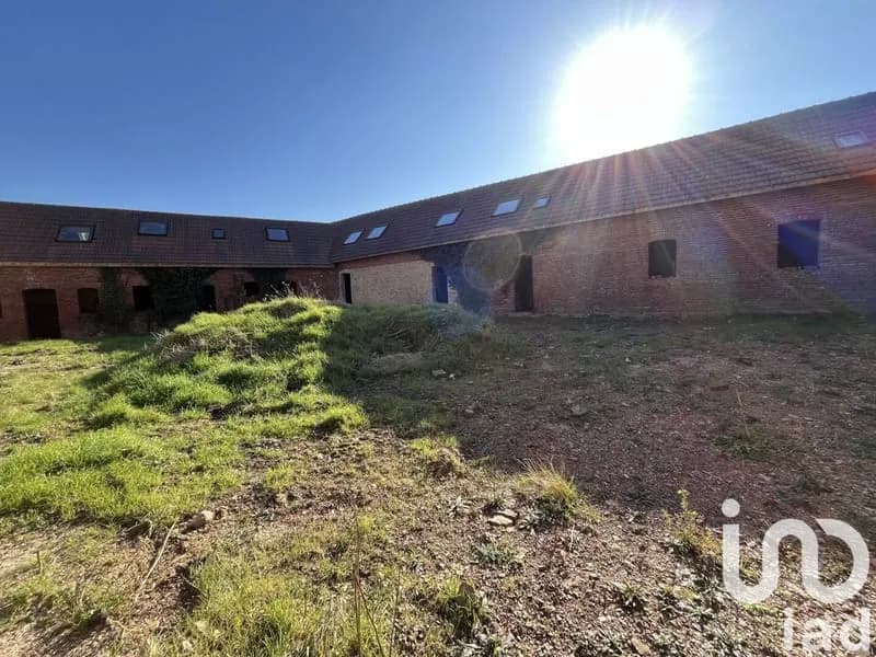 Immeuble 606 m² - Photo 1