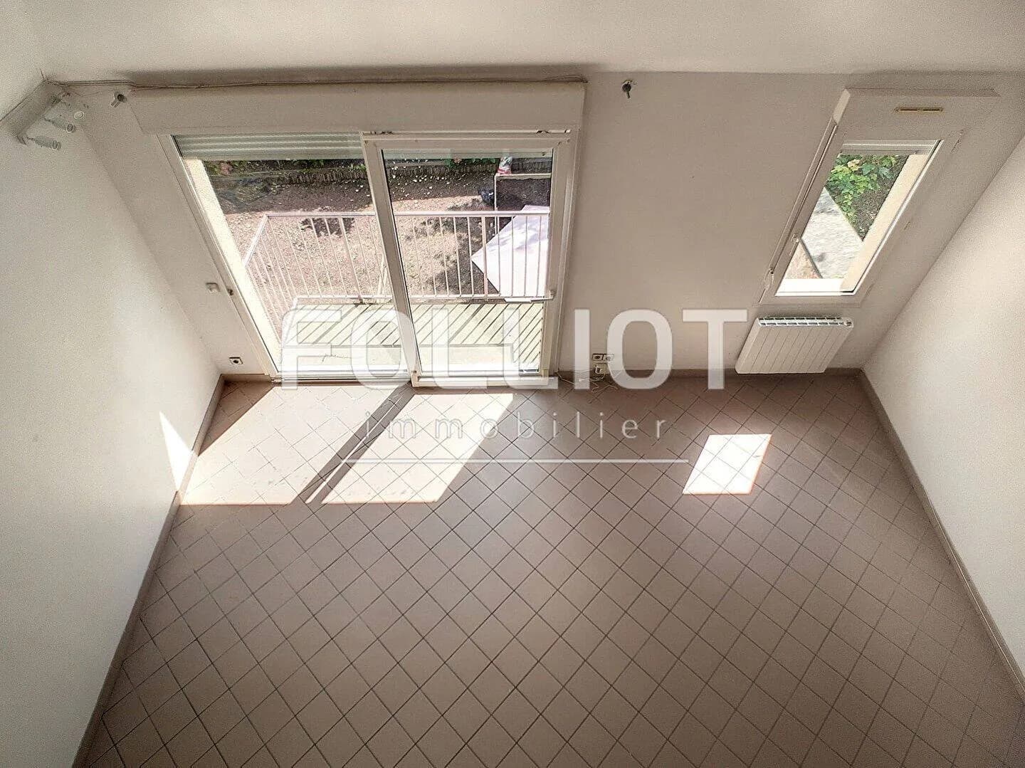 Immeuble 300 m² - Photo 1