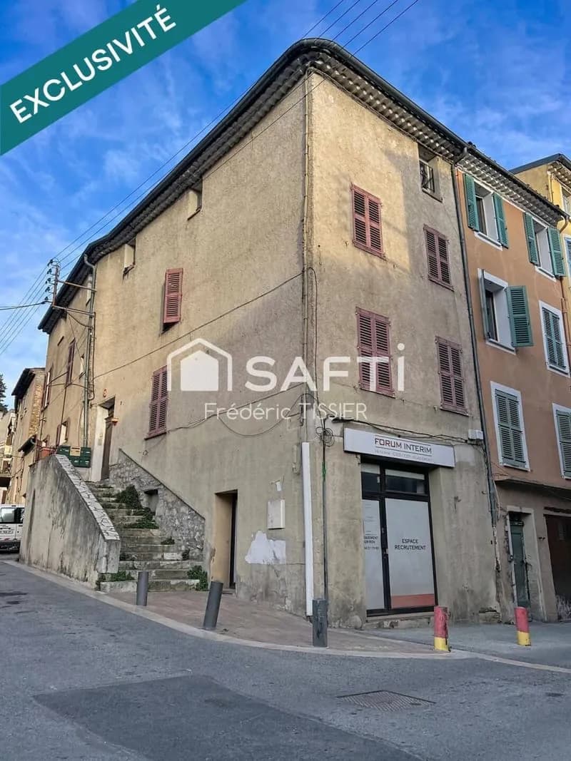 Immeuble 300 m² - Photo 1