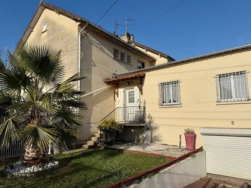 Immeuble 154 m² - Photo 1