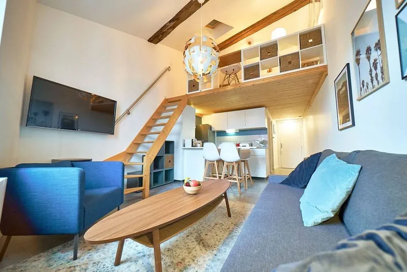 Immeuble 170 m² - Photo 1