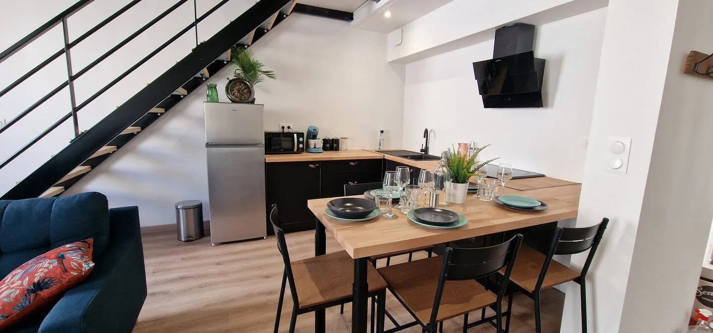 Immeuble 10 pièces 230 m² - Photo 1