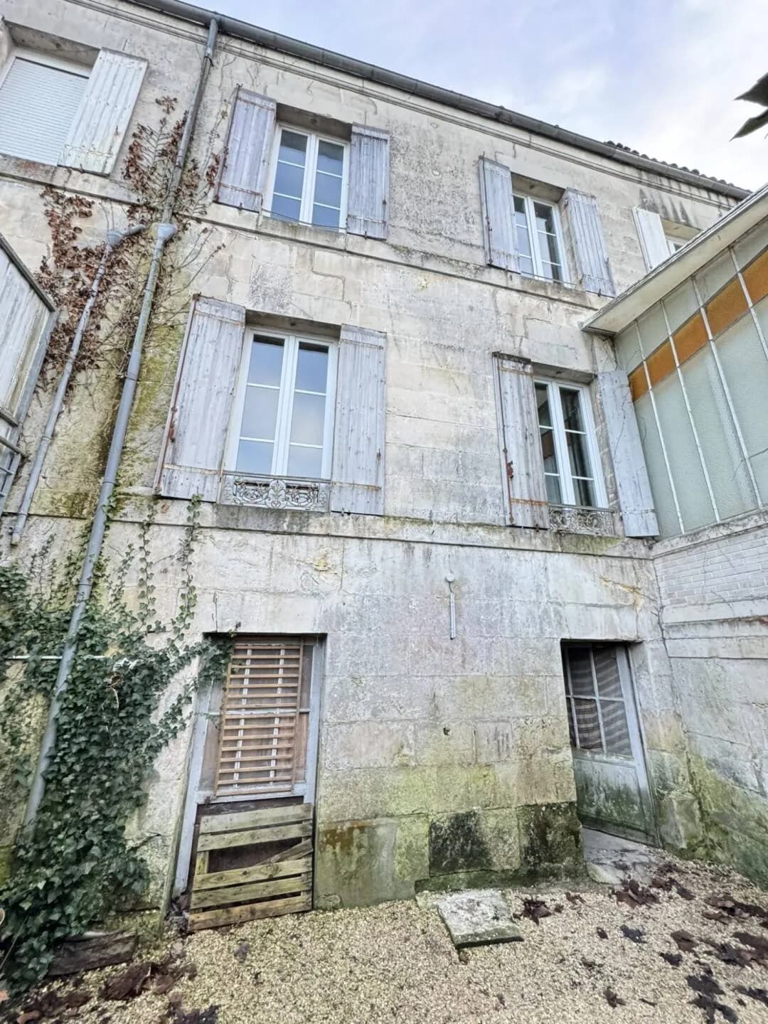 Immeuble de rapport 165 m² - Photo 1