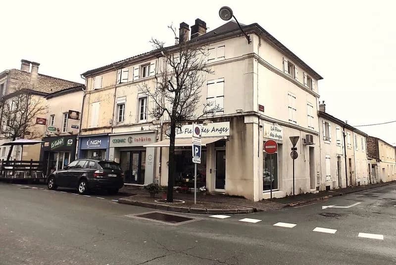 Immeuble 108 m² - Photo 1