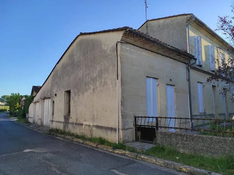 Immeuble 125 m² - Photo 1