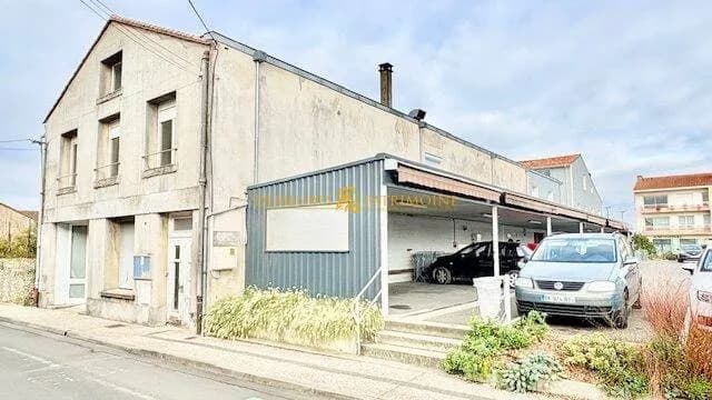 Immeuble 393 m² - Photo 1