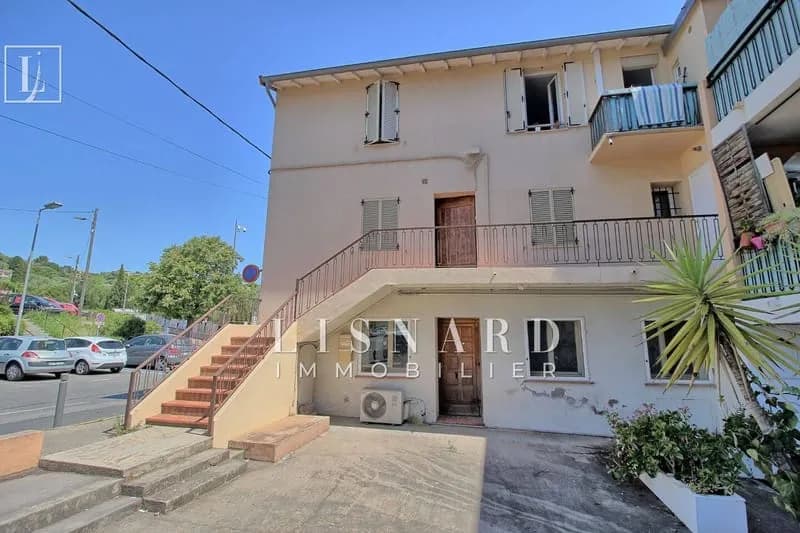 Immeuble 6 pièces 130 m² - Photo 1
