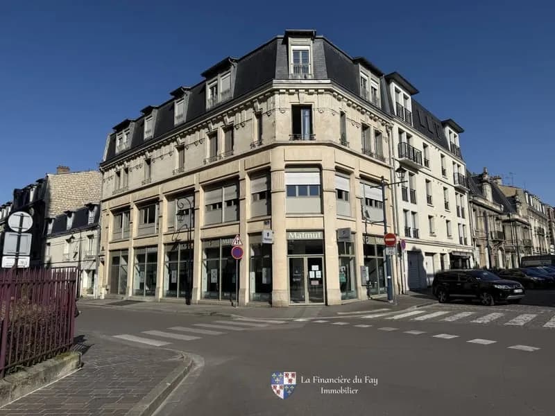 Immeuble 542 m² - Photo 1