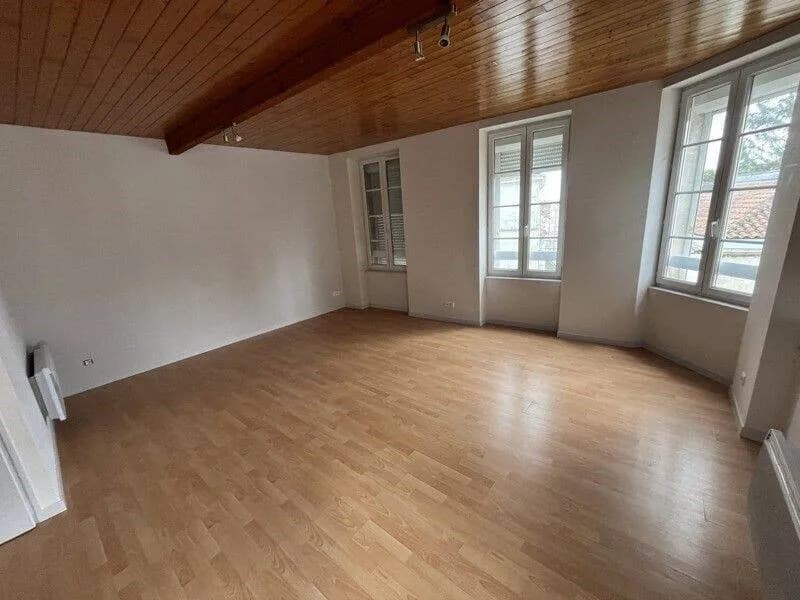 Immeuble 266 m² - Photo 1