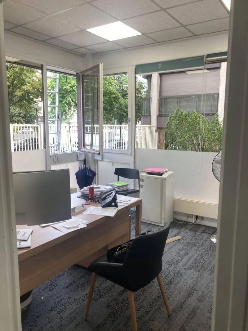 Immeuble 358 m² - Photo 1