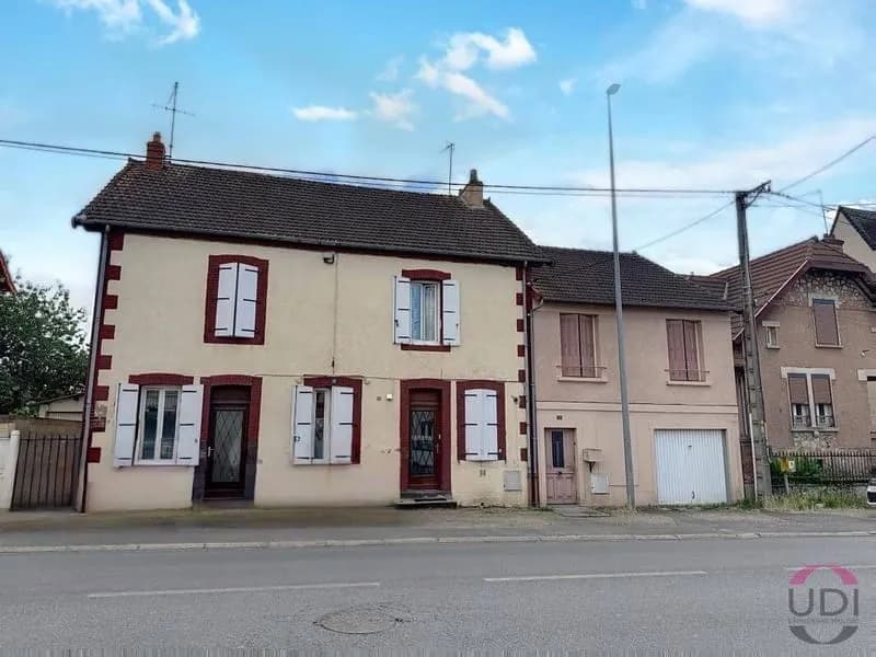 Immeuble 227 m² - Photo 1