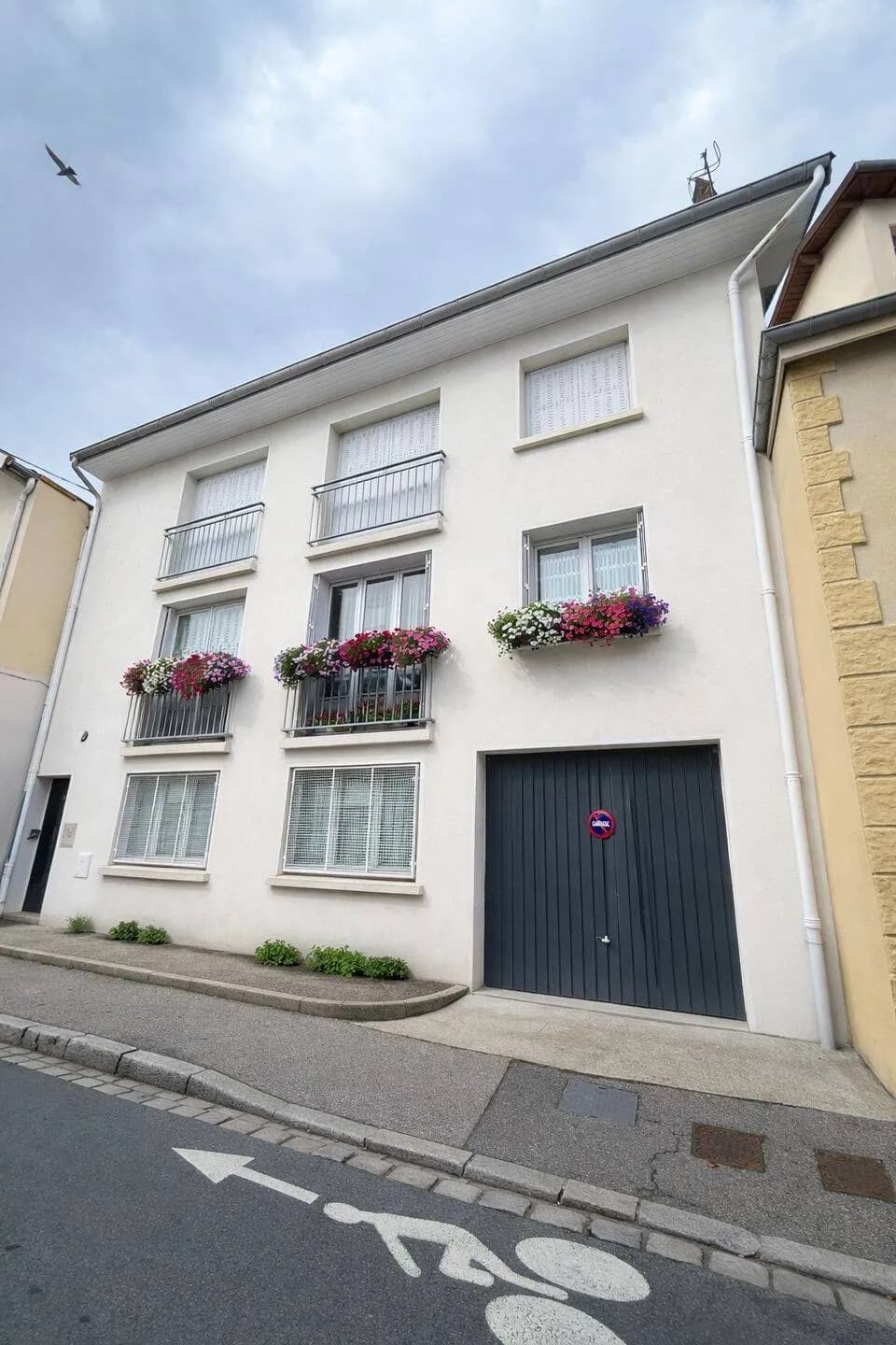 Immeuble mixte 205 m² - Photo 1