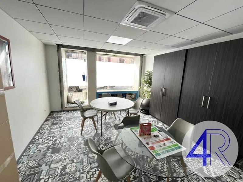 Immeuble de rapport 253 m² - Photo 1