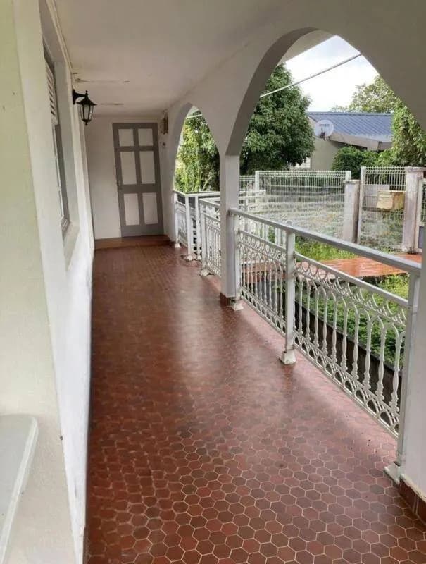 Immeuble 269 m² - Photo 1