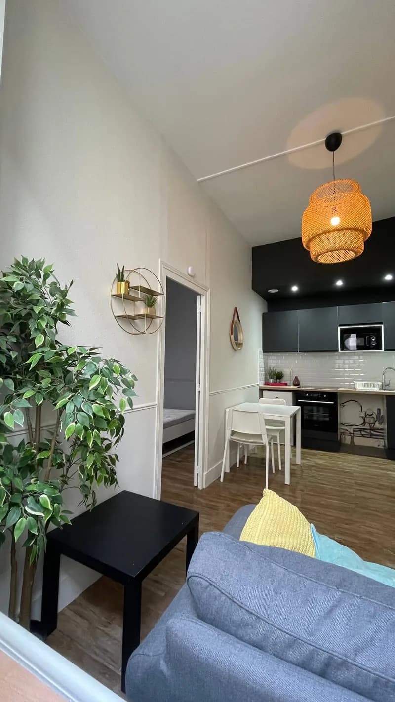 Immeuble de rapport 6 pièces 96 m² - Photo 1