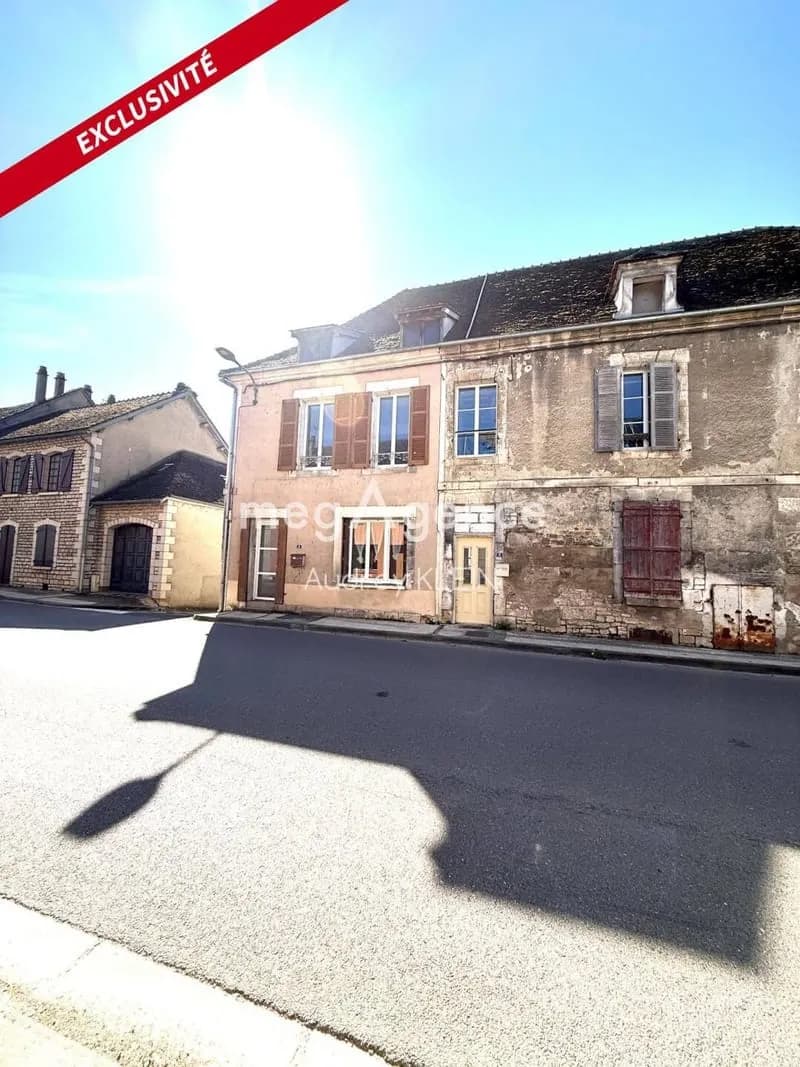 Immeuble 209 m² - Photo 1
