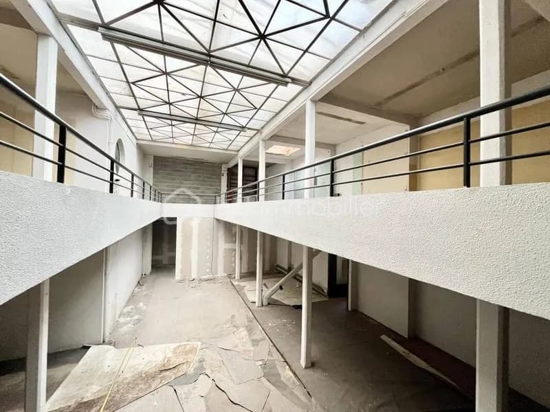 Immeuble 500 m² - Photo 1