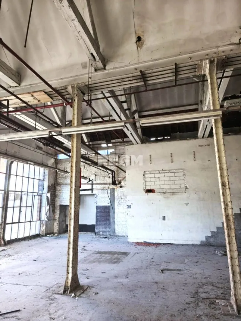 Immeuble 180 m² - Photo 1