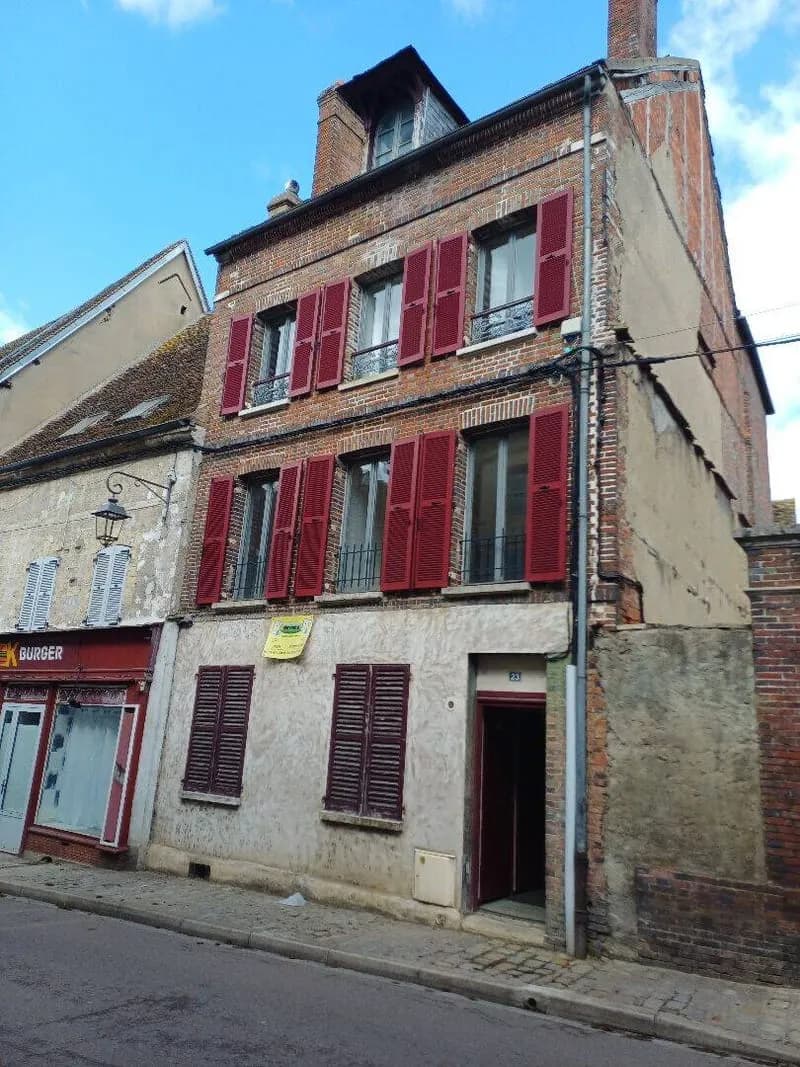 Immeuble 306 m² - Photo 1