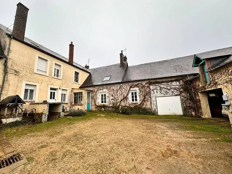 Immeuble 10 pièces 305 m² - Photo 1