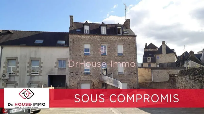 Immeuble 261 m² - Photo 1