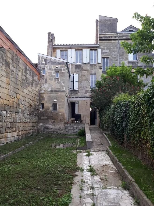 Immeuble de rapport 160 m² - Photo 1