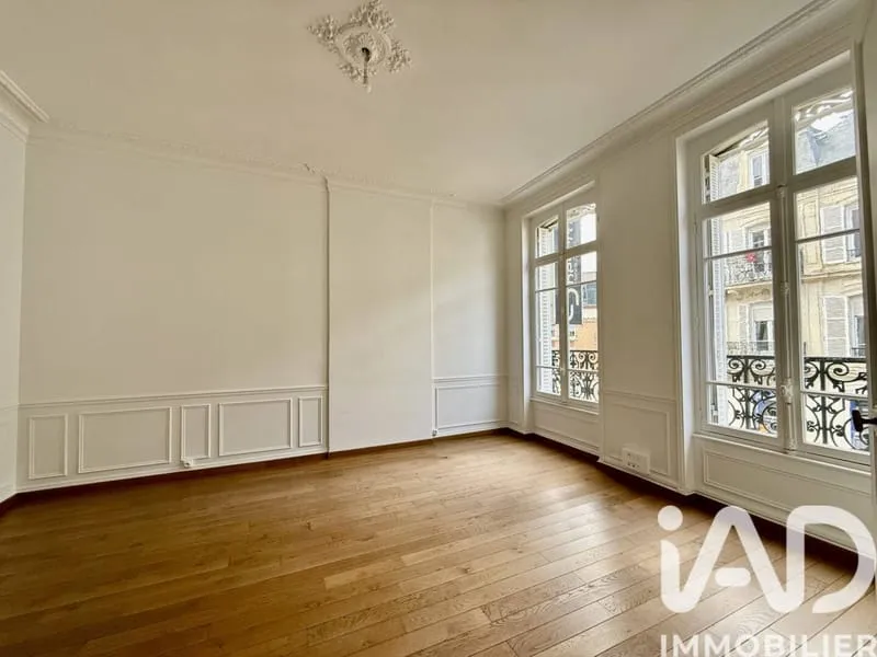 Immeuble 268 m² - Photo 1