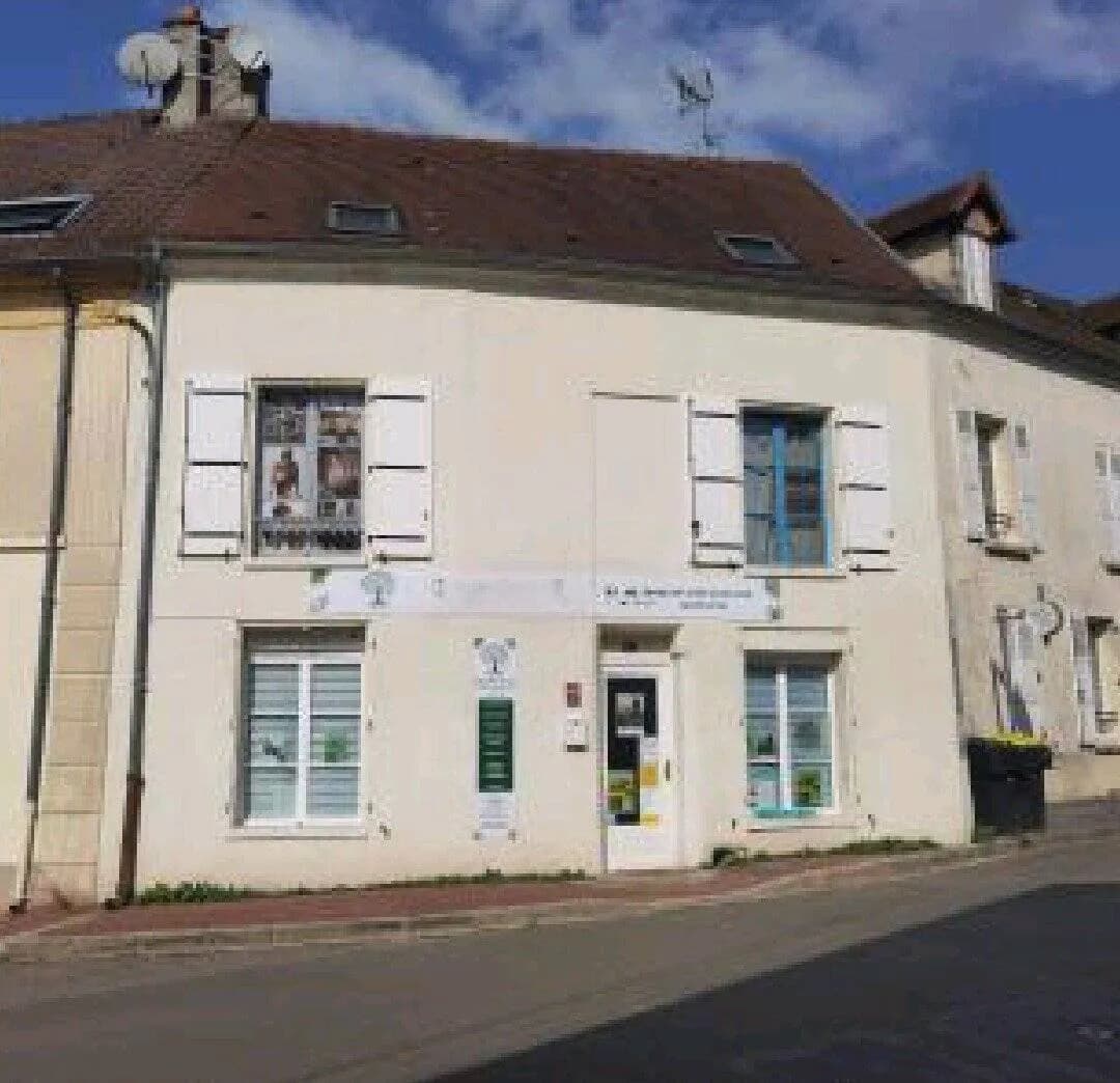 Immeuble de rapport 6 pièces 120 m² - Photo 1