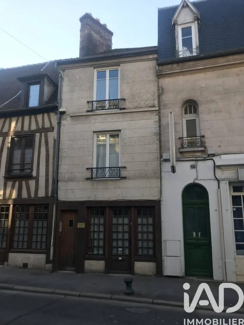 Immeuble 152 m² - Photo 1