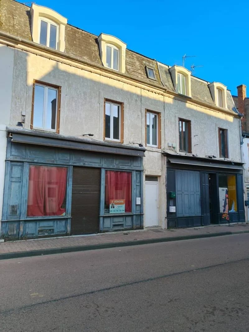 Immeuble de rapport 13 pièces 420 m² - Photo 1