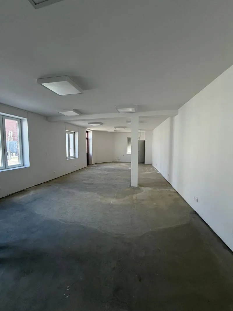 Immeuble 2 pièces 126 m² - Photo 1