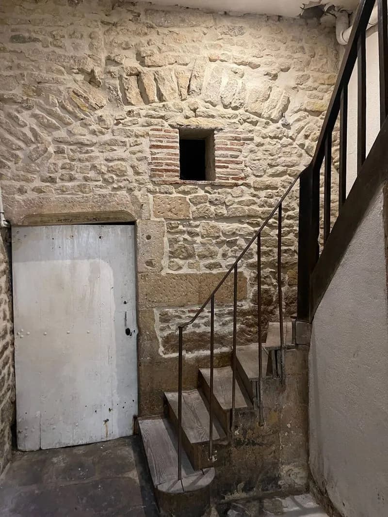 Immeuble 9 pièces 150 m² - Photo 1