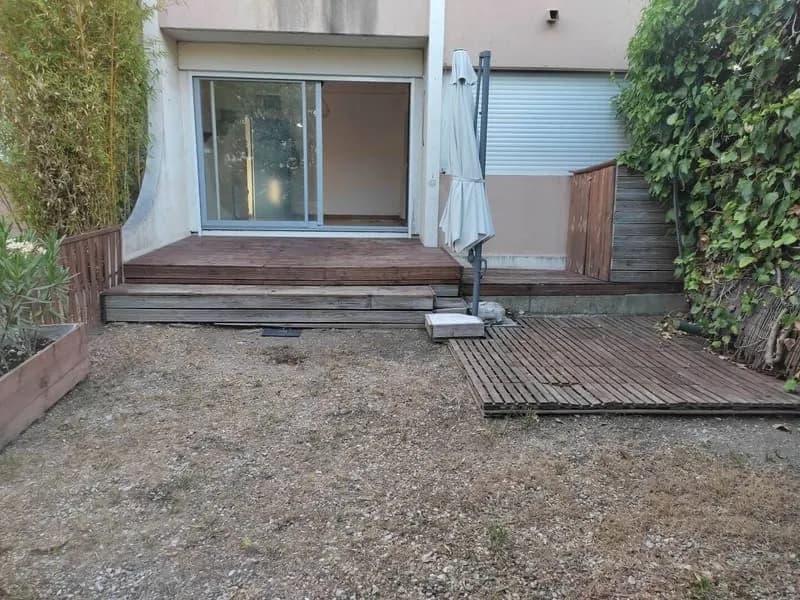 Immeuble - Photo 1