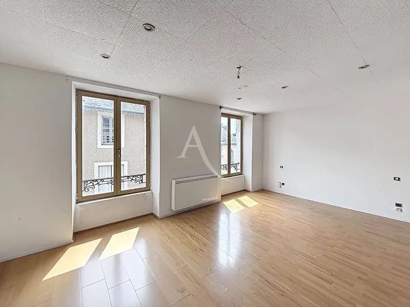 Immeuble 132 m² - Photo 1