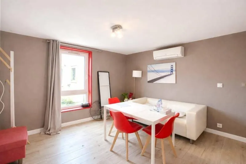 Immeuble 260 m² - Photo 1