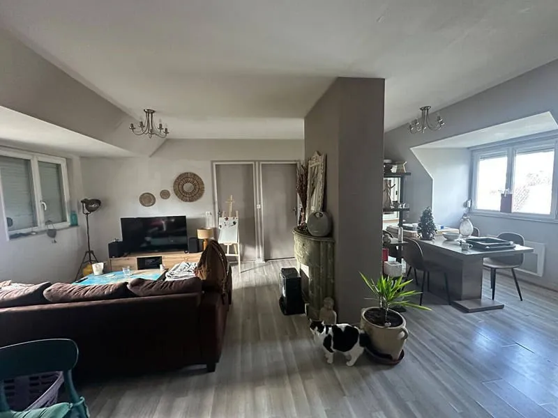 Immeuble 115 m² - Photo 1