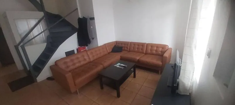 Immeuble 100 m² - Photo 1