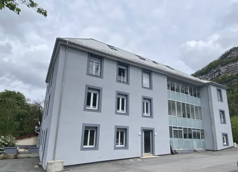 Immeuble de rapport 15 pièces 552 m² - Photo 1