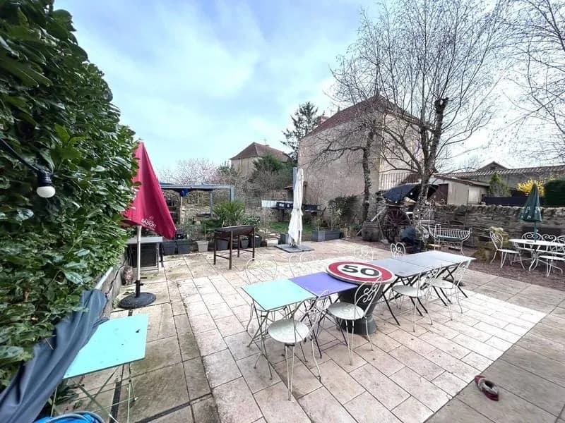 Immeuble 305 m² - Photo 1