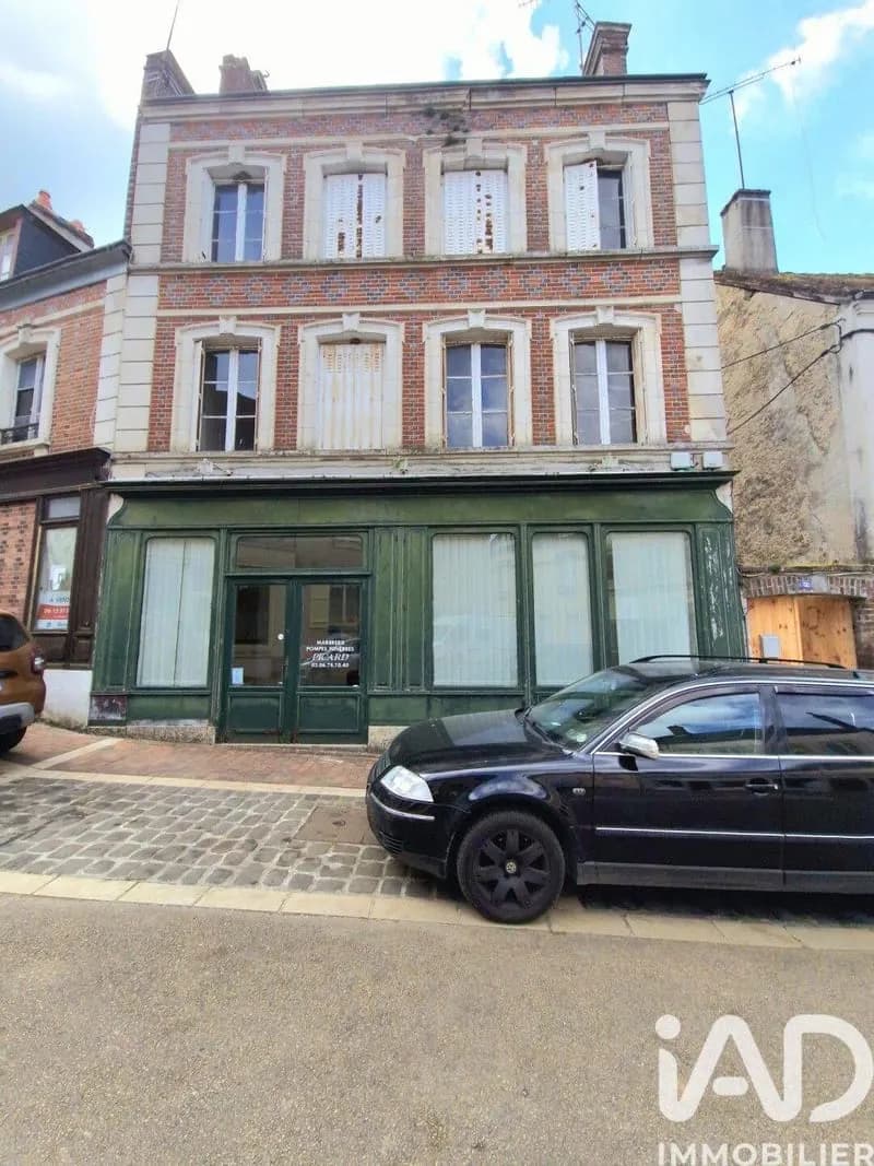 Immeuble 110 m² - Photo 1