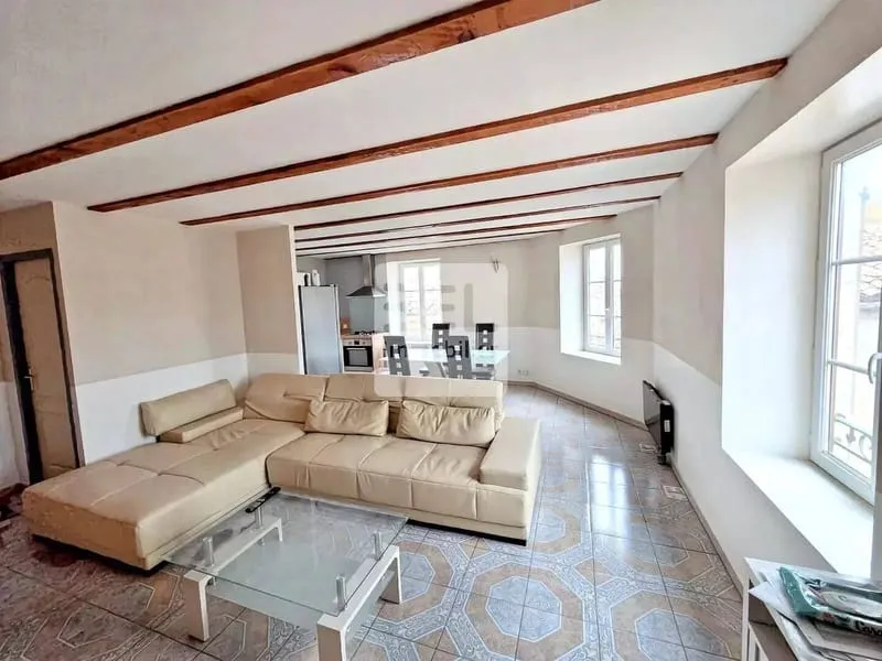 Immeuble 255 m² - Photo 1