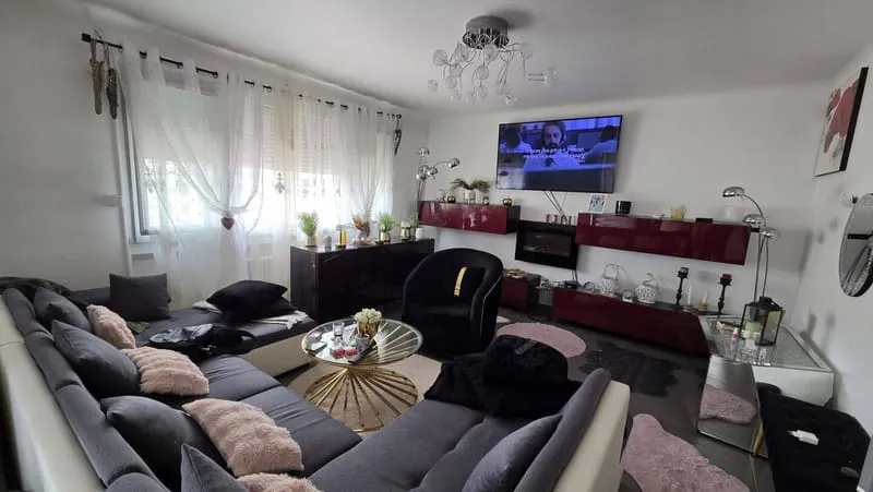 Immeuble 292 m² - Photo 1