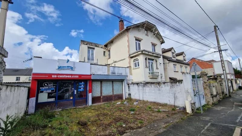 Immeuble 655 m² - Photo 1