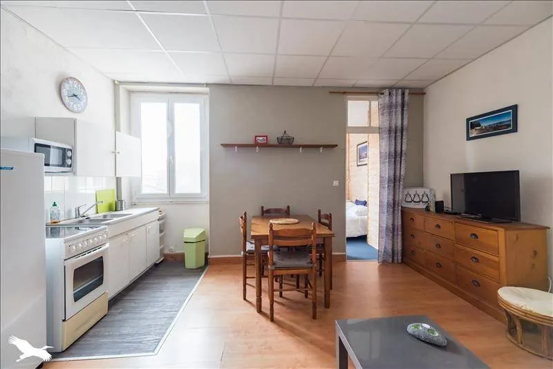 Immeuble 197 m² - Photo 1