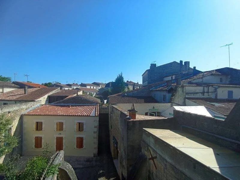 Immeuble 240 m² - Photo 1