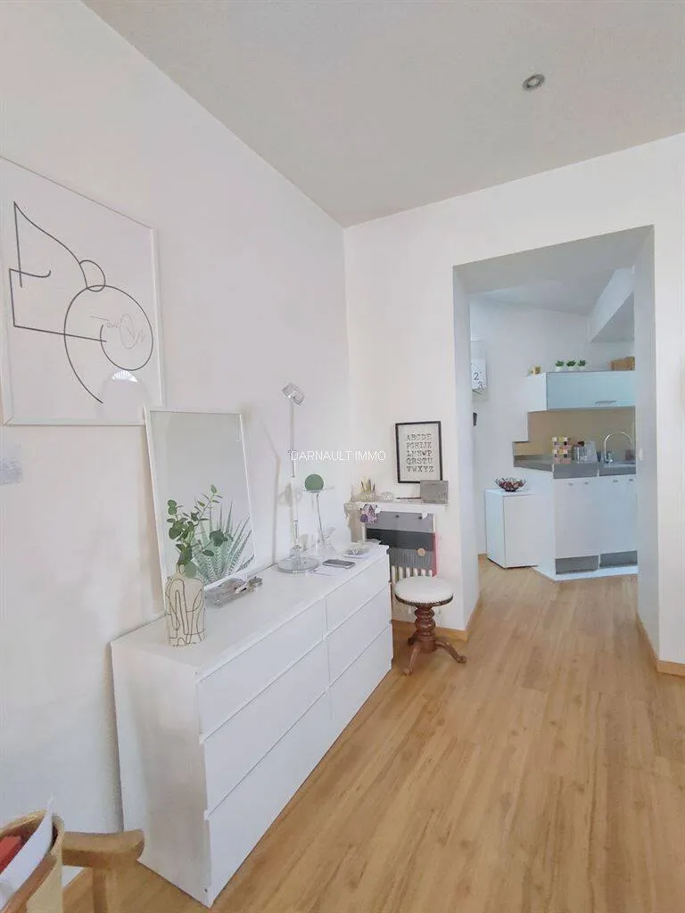 Immeuble 200 m² - Photo 1