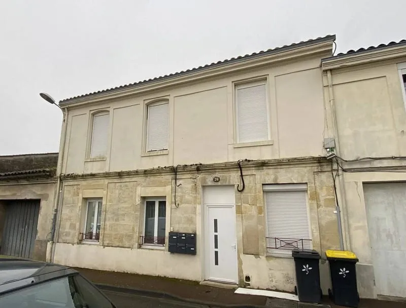 Immeuble 156 m² - Photo 1