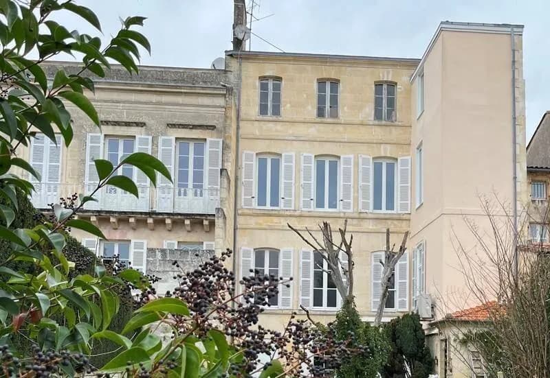 Immeuble 350 m² - Photo 1