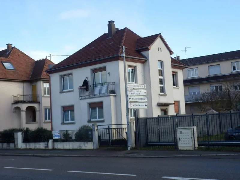 Immeuble 127 m² - Photo 1