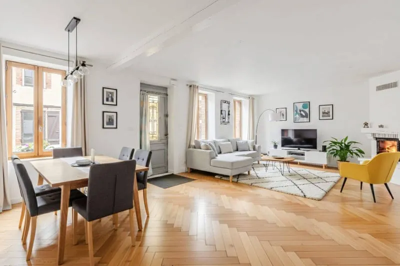 Immeuble 160 m² - Photo 1